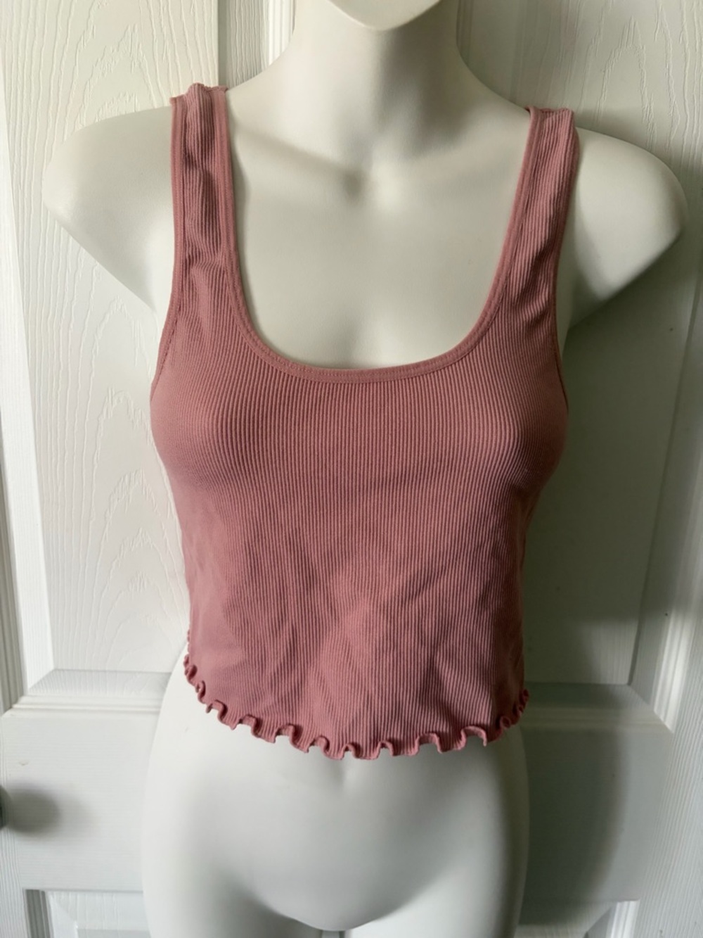 Pink Ribbed Fitted Crop Top Women’s Size M/L Bozzolo